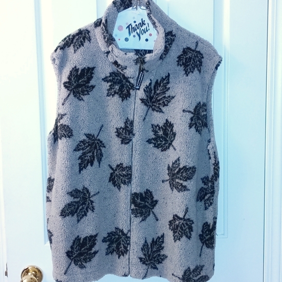 ❤️ Northern Lifestyle Vest Maple Leaf XXL - Picture 1 of 8